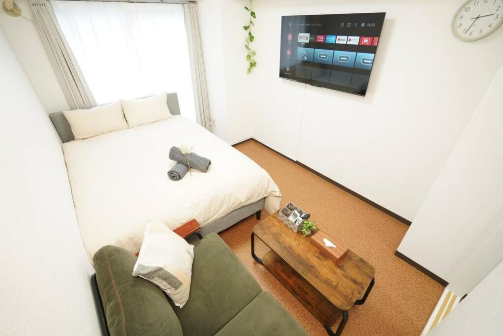 新宿歌舞伎町東新宿站3分钟，徒步伊势丹4分钟免费wi-Fi！ Токіо Екстер'єр фото